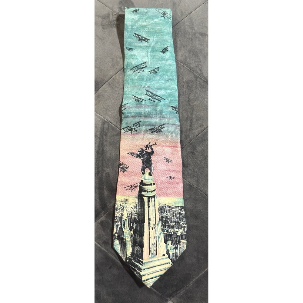 Vintage 1992 King Kong American Film Classics Tie Empire State Building Movie